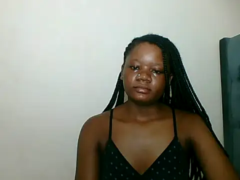 Snapshot of HotJeylee chatting on 05.25.26 HotJeylee online show from 05.25.26