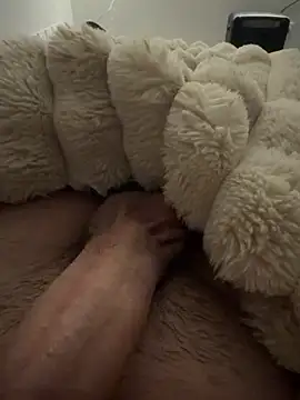 Snapshot of fuckitzer chatting on 02.14.26 fuckitzer online show from 02.14.26