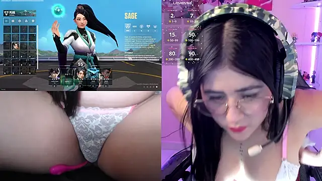 Snapshot of DanielaHang chatting on 01.09.25 DanielaHang online show from 01.09.25