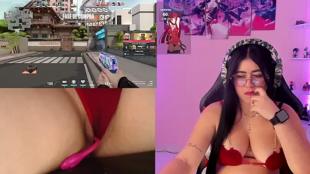 Snapshot of DanielaHang chatting on 01.27.25 DanielaHang online show from 01.27.25