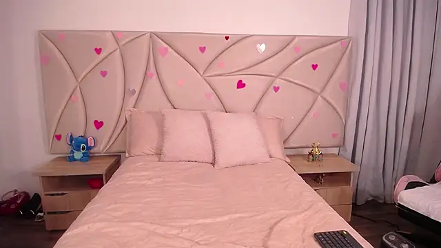 ValleryC online show from 02.23.26