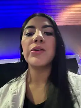 Snapshot of PaulinaDuarte chatting on 09.23.25 PaulinaDuarte online show from 09.23.25