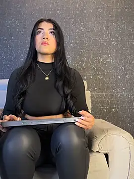 PaulinaDuarte online show from 03.18.26