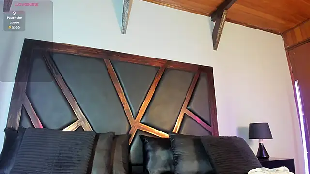 EmiliWilliams online show from 02.11.26