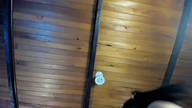 EmiliWilliams online show from 04.04.26