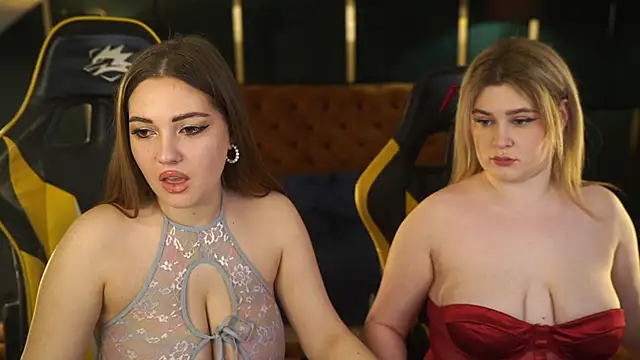 Snapshot of Grace_Fantasy chatting on 03.15.25 Grace Fantasy online show from 03.15.25