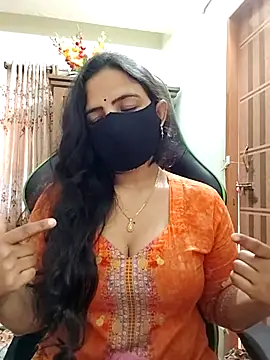 Snapshot of Payel-Sen chatting on 01.19.26 Payel-Sen online show from 01.19.26