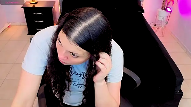 Lana stone  online show from 10.23.25