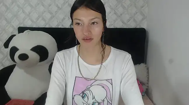 Emma-Wilson online show from 02.25.25