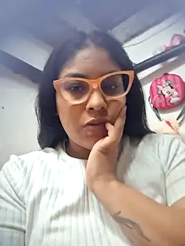 Angela 36 online show from 11.19.25