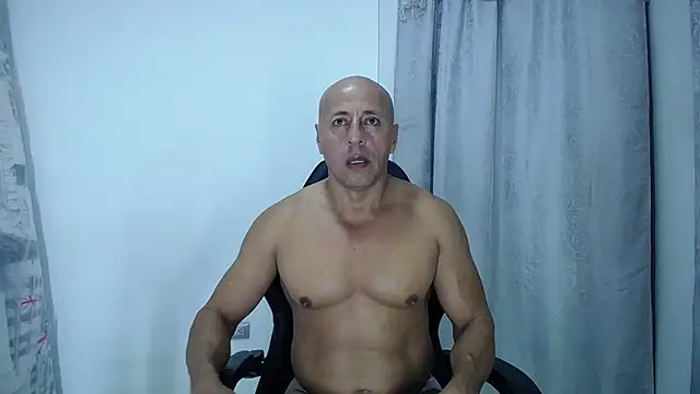 Jordan Gomez  online show from 03.11.25