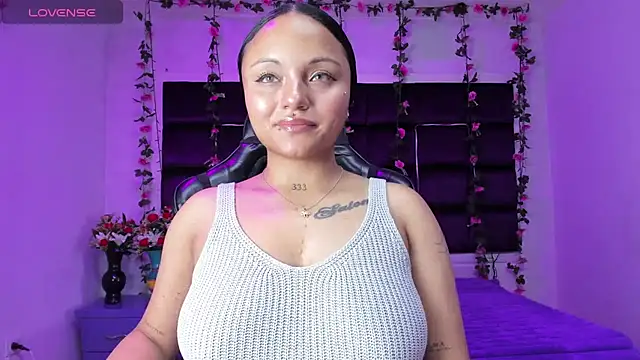 Snapshot of sweelanna__ chatting on 02.19.26 sweelanna online show from 02.19.26