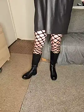 ellie-tv online show from 11.11.25