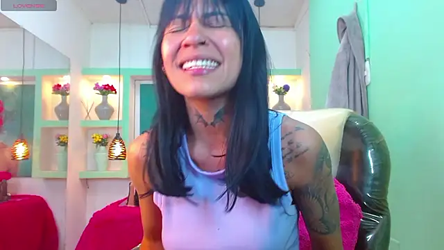 lorenapinto online show from 02.19.26