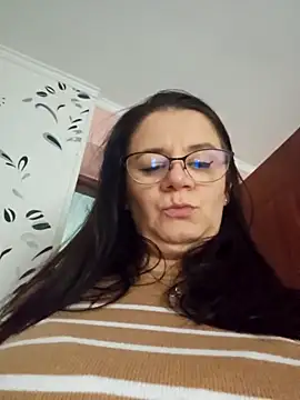 KristenVega online show from 11.10.25