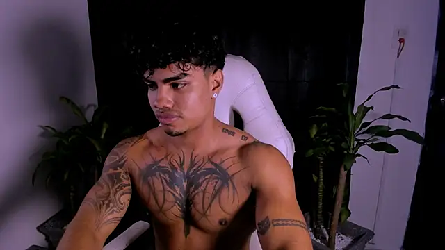 Young laroi online show from 01.27.25