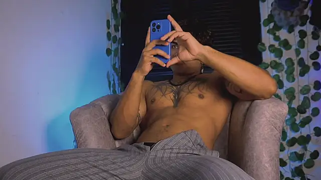 Young laroi online show from 03.10.25