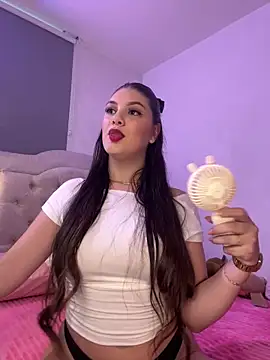 EmilyS   online show from 01.17.25