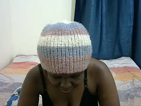 Kariselle- online show from 03.10.25