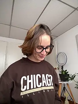 cuddlingbunny online show from 06.11.26