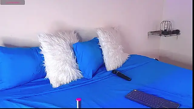 cloe bridgee online show from 11.15.25