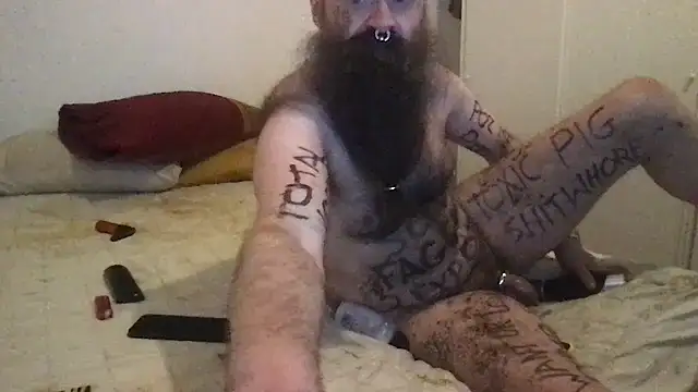 JunkieShitPig online show from 03.21.25