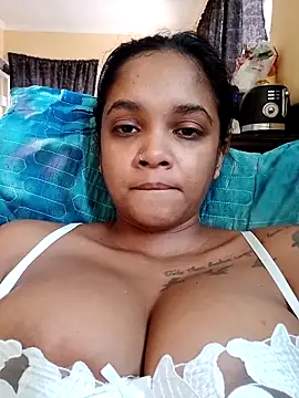 Indianqueen03 online show from 11.18.25