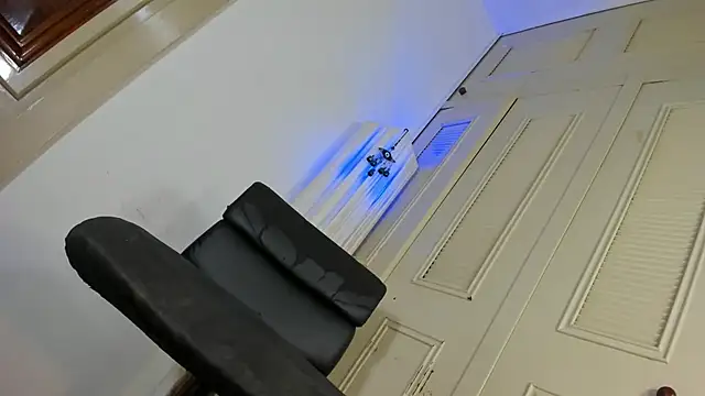 Snapshot of ChanellCastilla chatting on 02.19.25 ChanellCastilla online show from 02.19.25