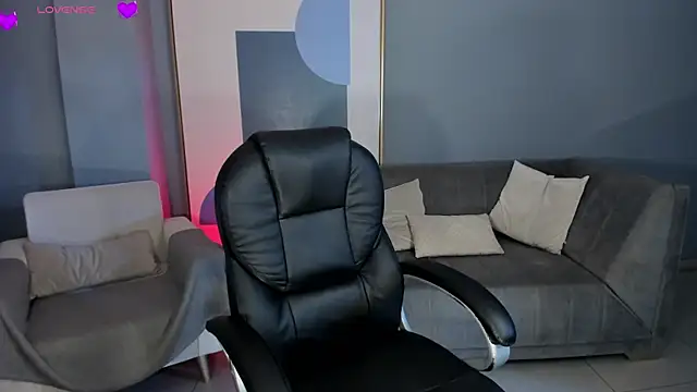 AlessaRomero online show from 02.18.26