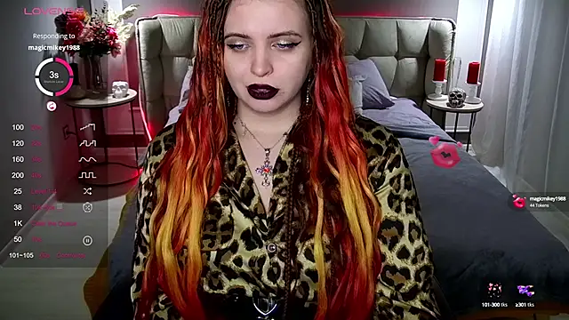 Miss Maya Mils online show from 01.20.25