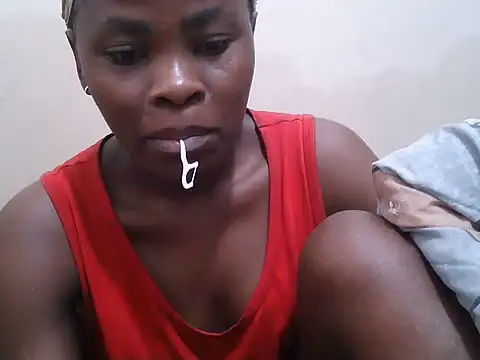 Snapshot of just_ivey chatting on 06.19.26 just ivey online show from 06.19.26