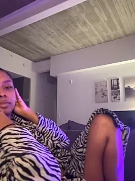 Your Paris online show from 11.15.25