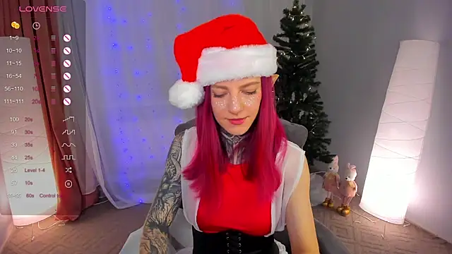 Snapshot of Roxy_____ chatting on 12.21.24 Roxy      online show from 12.21.24