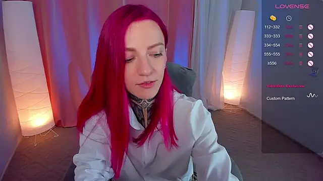 Snapshot of Roxy_____ chatting on 01.31.25 Roxy      online show from 01.31.25