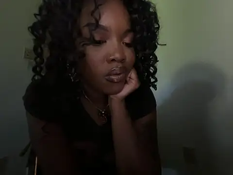 Snapshot of magicalc00ch chatting on 06.22.26 magicalc00ch online show from 06.22.26