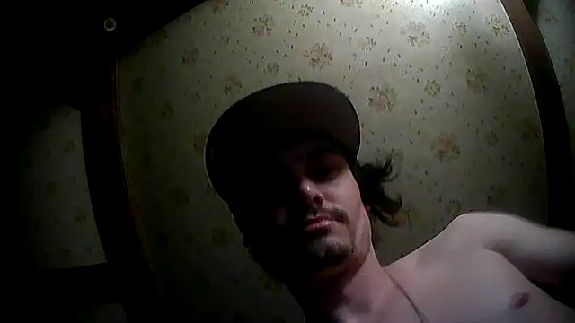Snapshot of JustTylerr chatting on 05.19.26 JustTylerr online show from 05.19.26