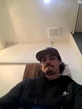 Snapshot of JustTylerr chatting on 05.23.26 JustTylerr online show from 05.23.26