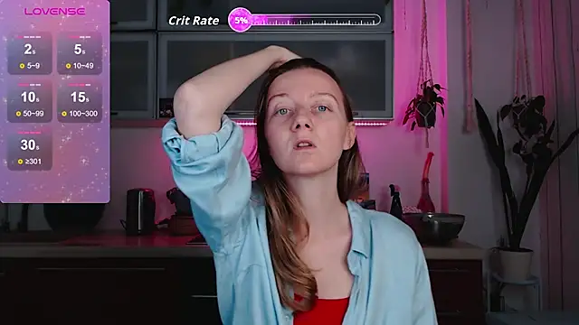 Snapshot of Elly_Helly chatting on 09.11.25 Elly Helly online show from 09.11.25