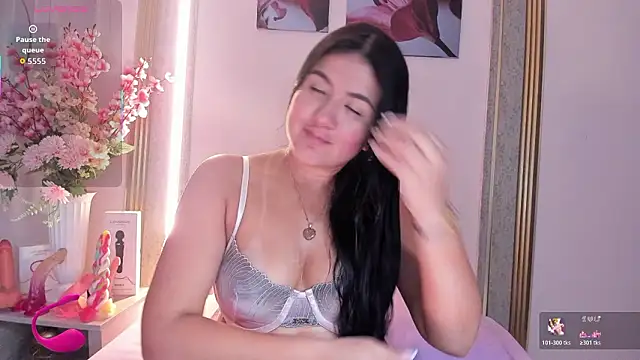 scarlet fostt  online show from 03.14.26