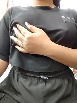 MohiniHott online show from 12.04.25