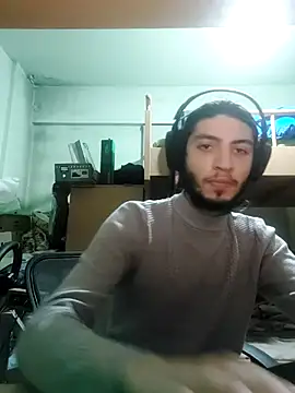 kleineid77 online show from 01.14.25