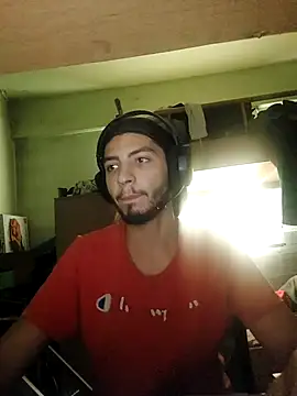 kleineid77 online show from 10.26.25