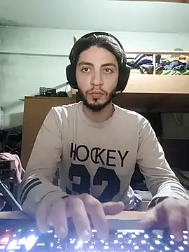 kleineid77 online show from 01.07.26