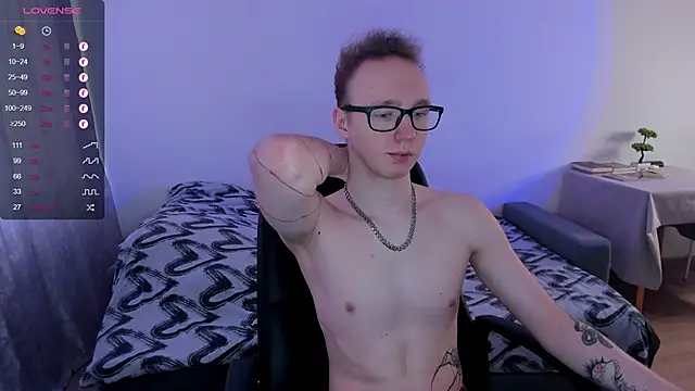 Alex silents online show from 02.15.25