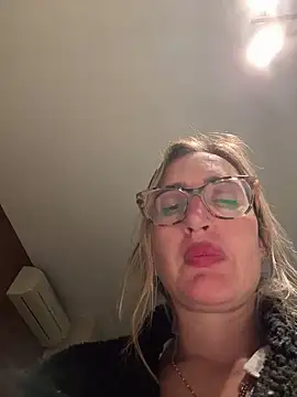 casalinga88 online show from 03.01.25