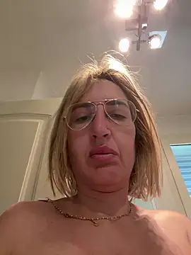 casalinga88 online show from 03.03.25