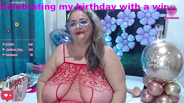 Snapshot of BBW_salome chatting on 02.11.25 BBW salome online show from 02.11.25
