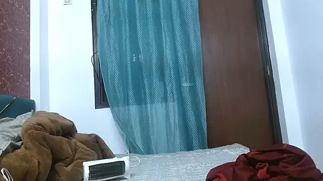 Snapshot of Baby_Himanshi chatting on 12.11.24 Baby Himanshi online show from 12.11.24