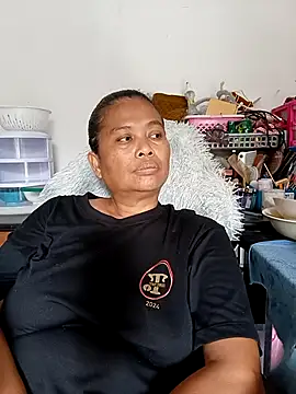 Fon Bigboobs online show from 10.12.25