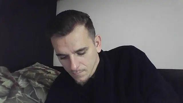 Snapshot of Huge_cock22cm chatting on 12.03.24 Huge cock22cm online show from 12.03.24